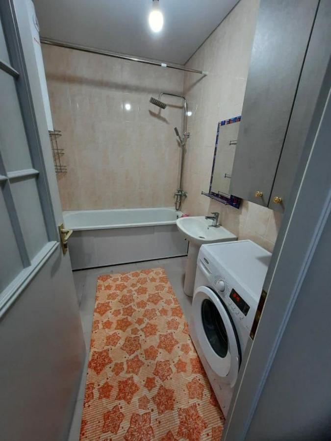 Diplomat - 2 Apartment Bishkek Exterior photo