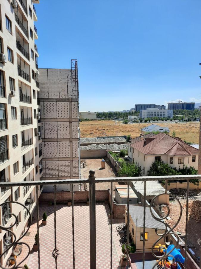 Diplomat - 2 Apartment Bishkek Exterior photo